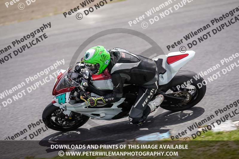 enduro digital images;event digital images;eventdigitalimages;lydden hill;lydden no limits trackday;lydden photographs;lydden trackday photographs;no limits trackdays;peter wileman photography;racing digital images;trackday digital images;trackday photos